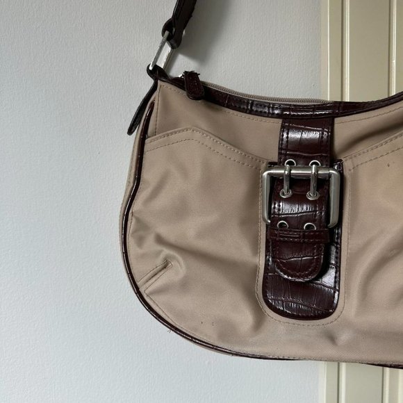 Elegant Tan and Brown Shoulder Bag - Picture 2 of 7